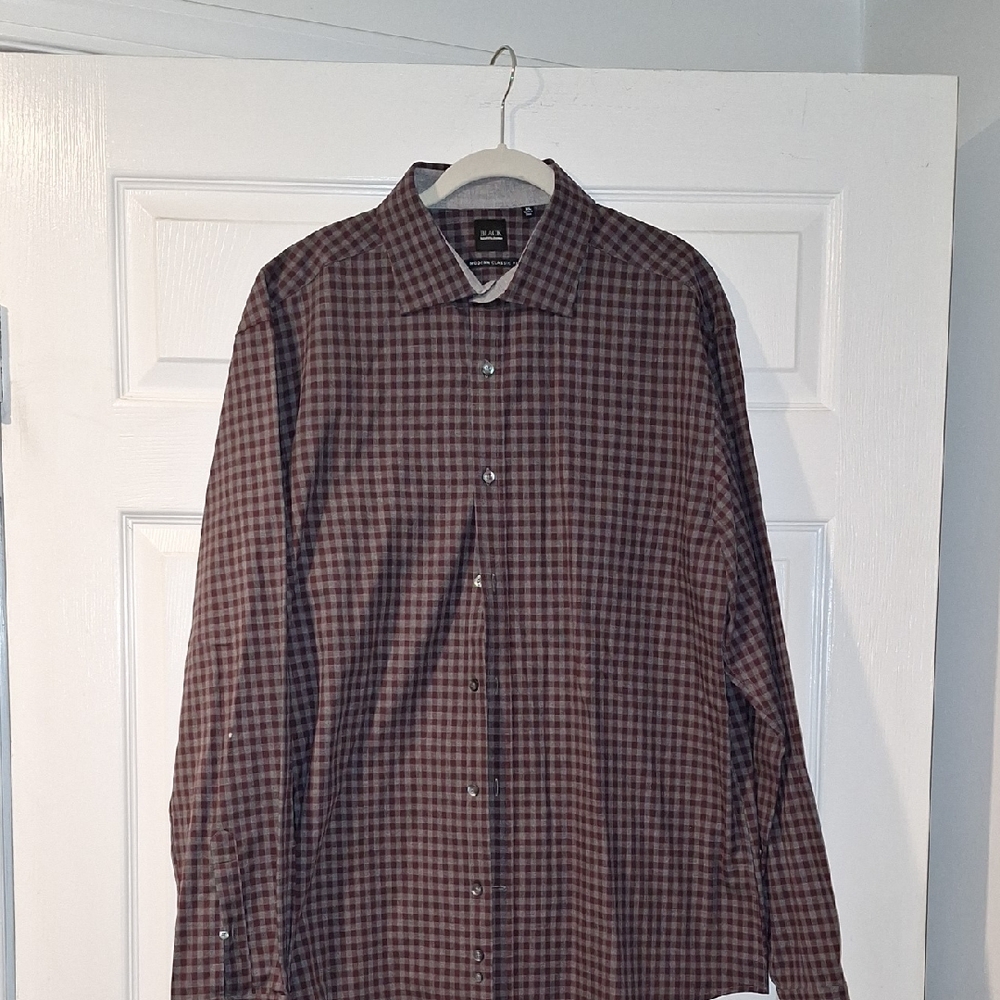 Saks  Men's Cranberry And Grey Checkered Button Down Shirt